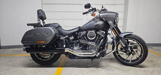 HARLEY-DAVIDSON SPORT GLIDE 